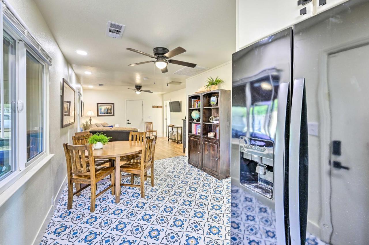 Peaceful Ranch Home With Sierra Nevada Views Woodlake Εξωτερικό φωτογραφία