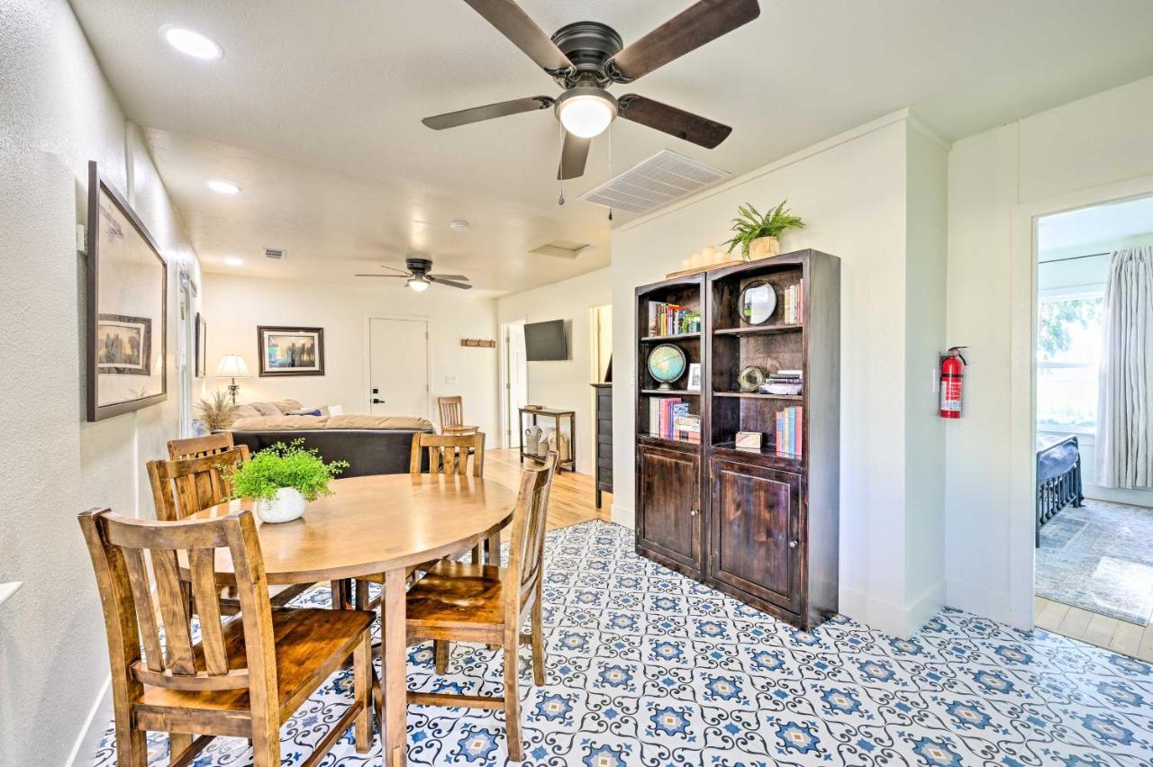 Peaceful Ranch Home With Sierra Nevada Views Woodlake Εξωτερικό φωτογραφία